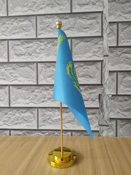 Kazachstanas Biuro stalas stalas vėliava su aukso arba sidabro spalvos metalo stiebo pagrindo 14*21cm šalies vėliava, nemokamas pristatymas NE.0036